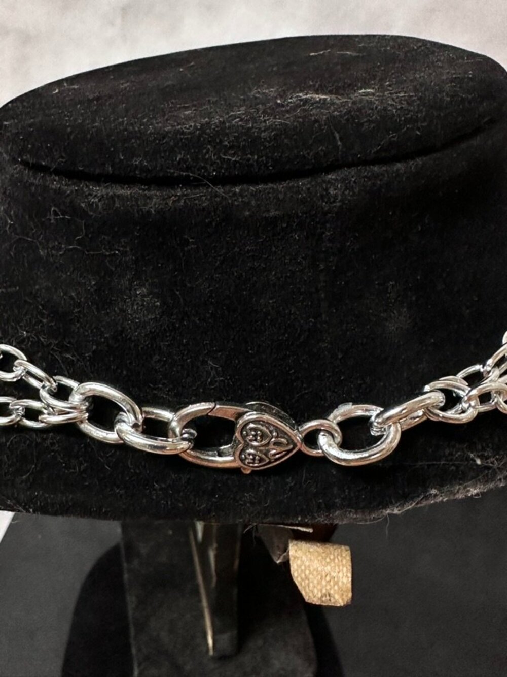 Cherub Angel Necklace Victorian Silver Repoussé Cupid Angels Choker - Picture 6 of 8